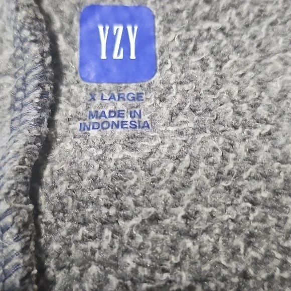 Yzy GAP Engineered by Balenciaga Fleece Yoke Tee Size XL Runs Very Big! - Picture 2 of 2